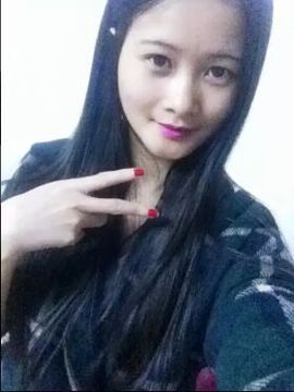 东馨小公举主播照片