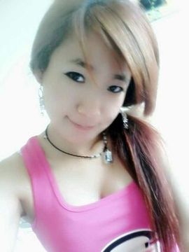 张家小妞525主播照片