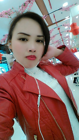 国珍万人迷女神兰兰主播照片