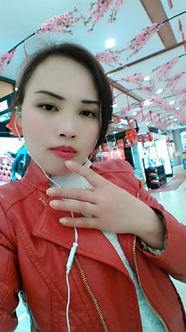 国珍万人迷女神兰兰主播照片