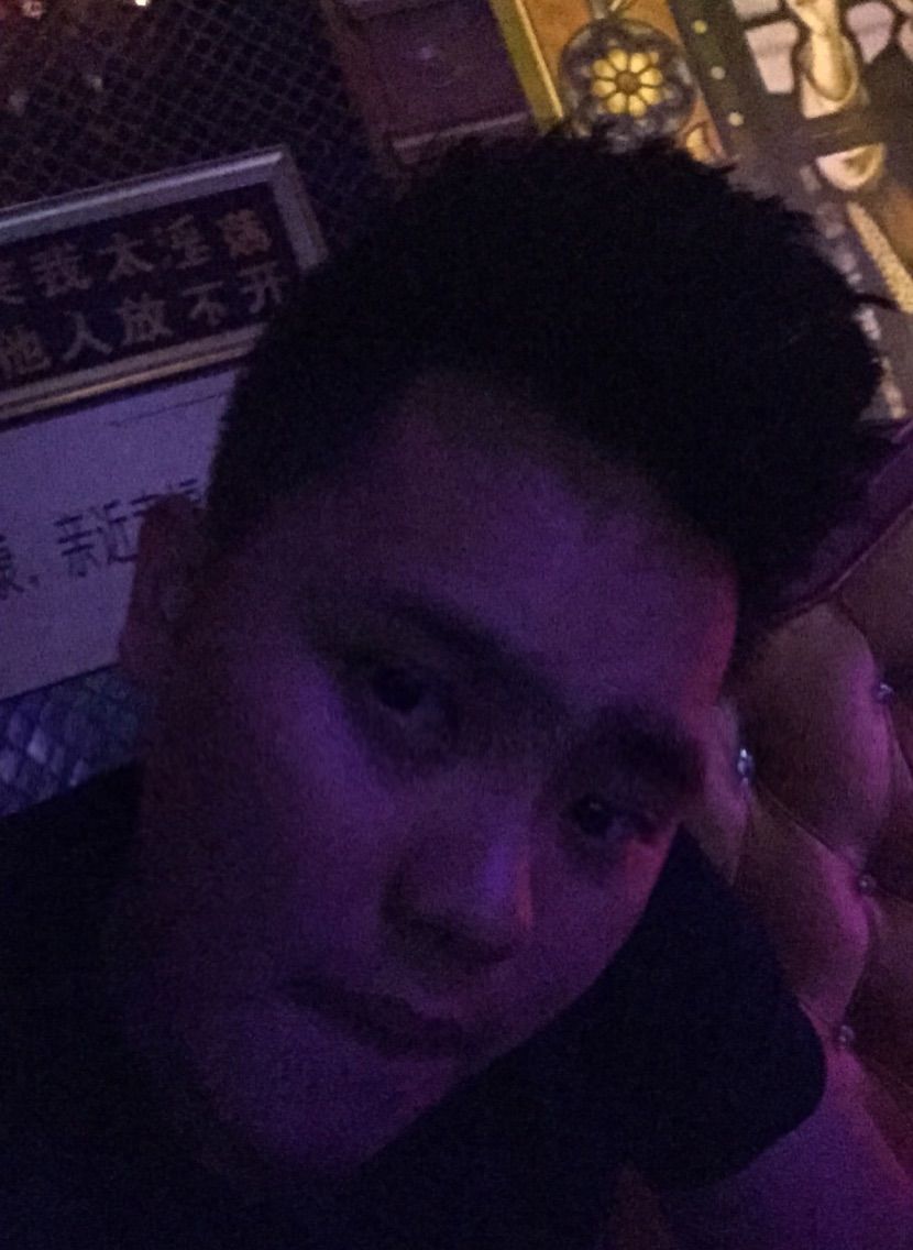 京城四少杰杰的主播照片