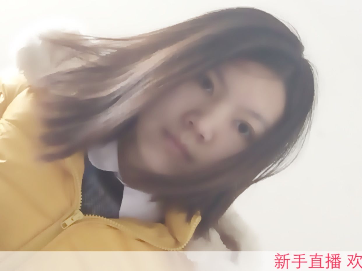 汪瑩力作设计的主播照片