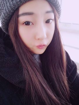 张冰冰.大发主播照片