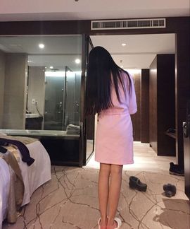 卜大美～主播照片