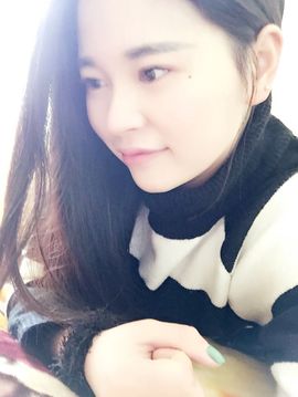 爱尚小辣椒主播照片