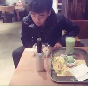 小尾巴啦啦啦海报