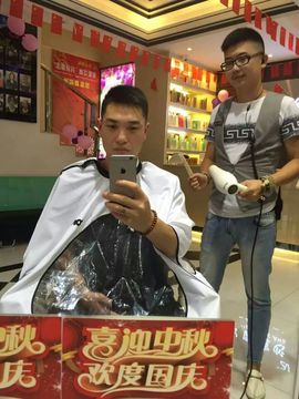 0左左右右0主播照片