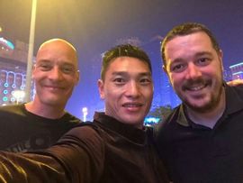 0左左右右0主播照片