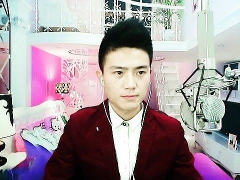 新主播纯纯海报