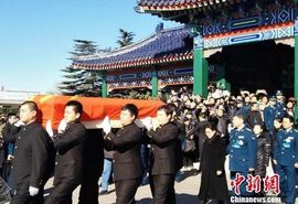 天悦限量版妞妞哥哥主播照片