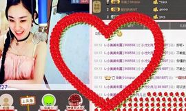 小才女月儿主播照片