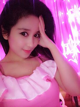 魅丽晴儿主播照片