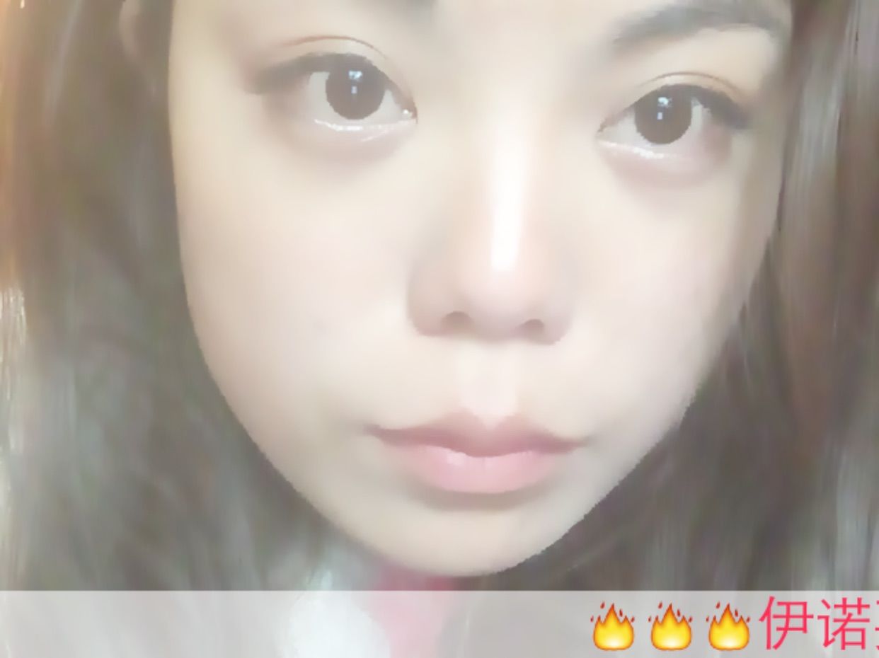 伊诺-执着的坚持下去的主播照片