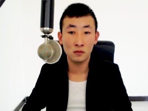 MC召刚的主播海报