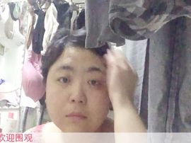 小胖美妞主播照片