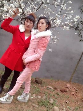 小花儿♥主播照片