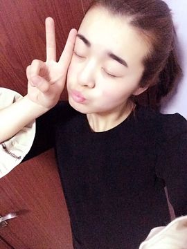 疯婷～主播照片