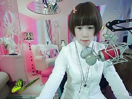 韩京泰主播照片