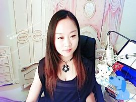 初心小号主播照片