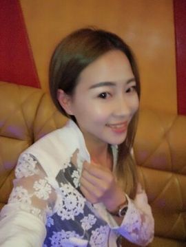 爱唱歌的度妍主播照片