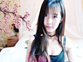 甜心教主萱主播照片