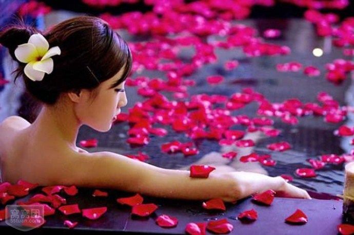 ▁▂▃▄▅▆▇▉的主播照片