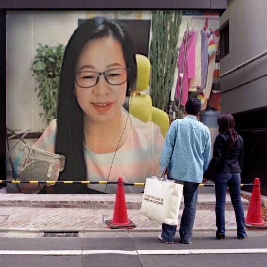 魅力女人唱民歌的图片