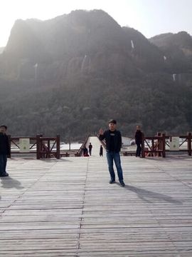 威震天♛古龙主播照片