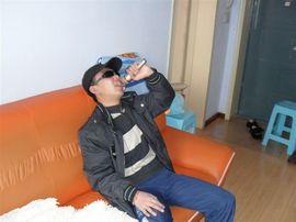 月静禅师主播照片