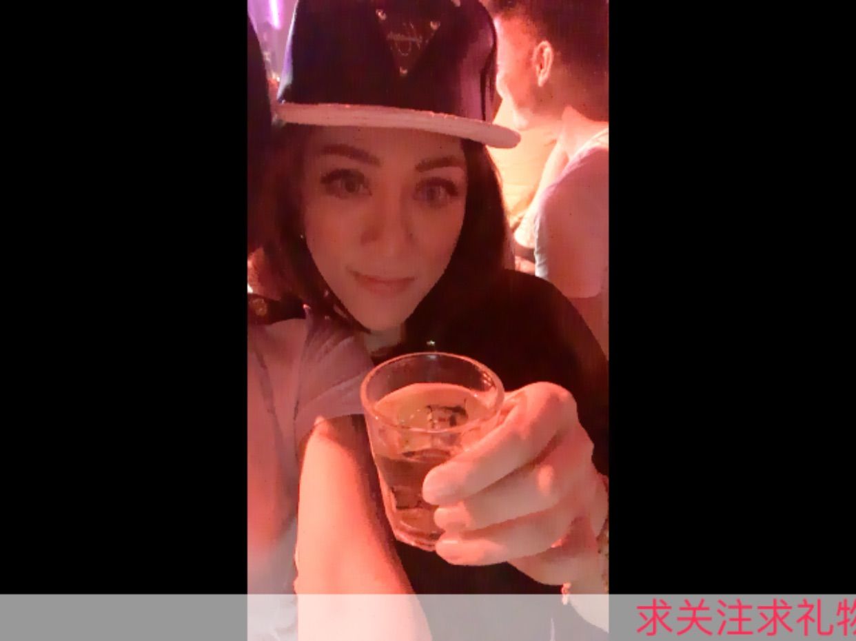 DJ小灰機??的主播照片