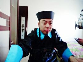 美团小歪哥主播照片