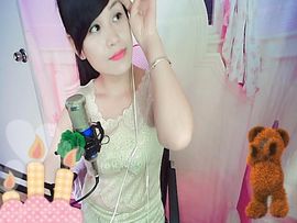 마카梦琪づ主播照片