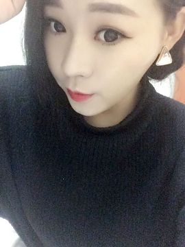 名牌💋徐闹闹不跳跳主播照片