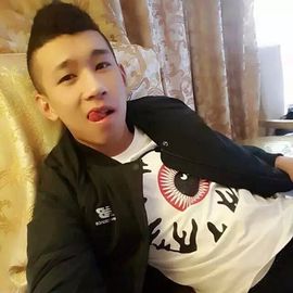 我的名字是顾毅主播照片