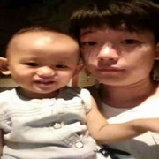 亮亮悠然宝宝海报