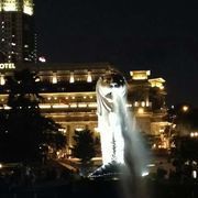 ☜☜新加坡☻夜色☜☜的头像