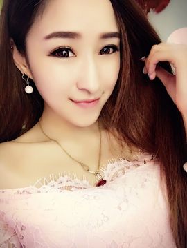 笑笑（爱是回忆美好）主播照片