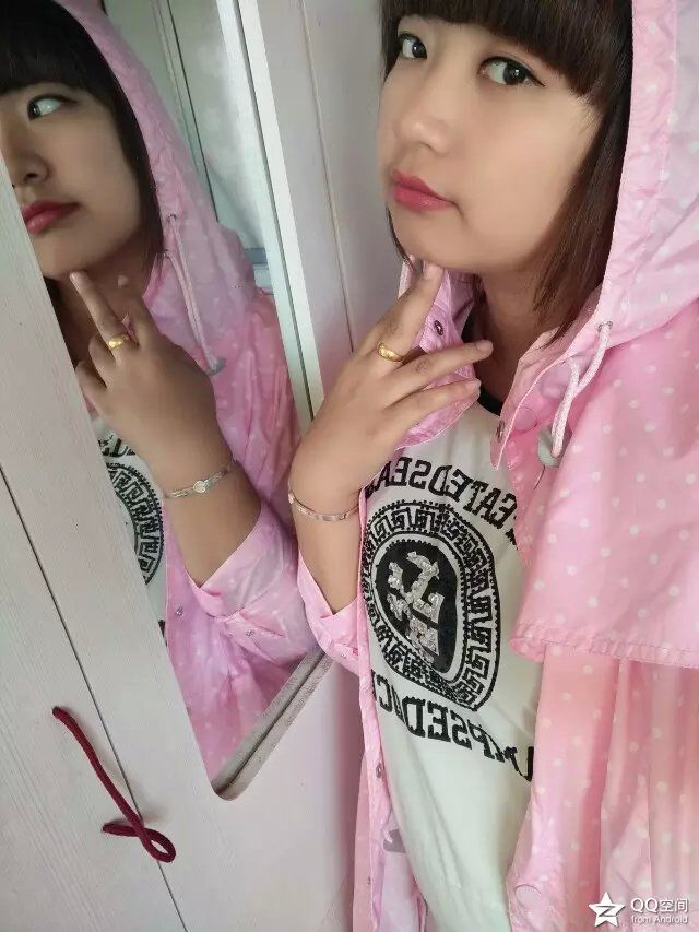 雪晴@等我回来的主播照片