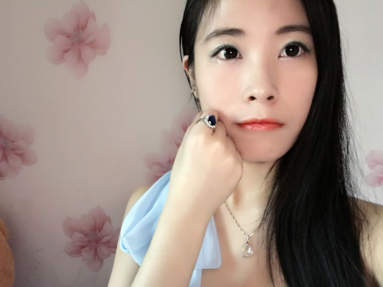 瞳尤尤އއ的主播照片