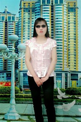 国珍万人迷女神兰兰主播照片