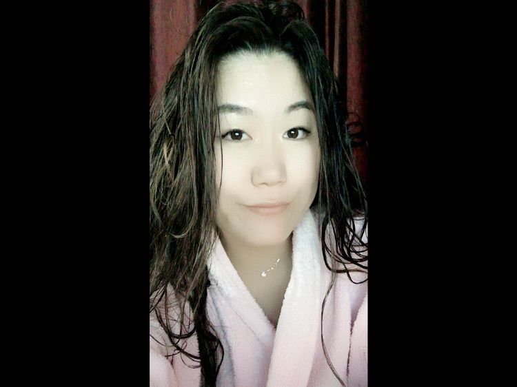 f饼饼的主播照片