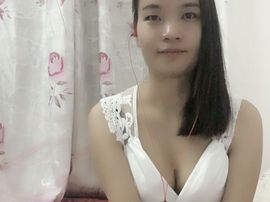 😘筱沁儿主播照片