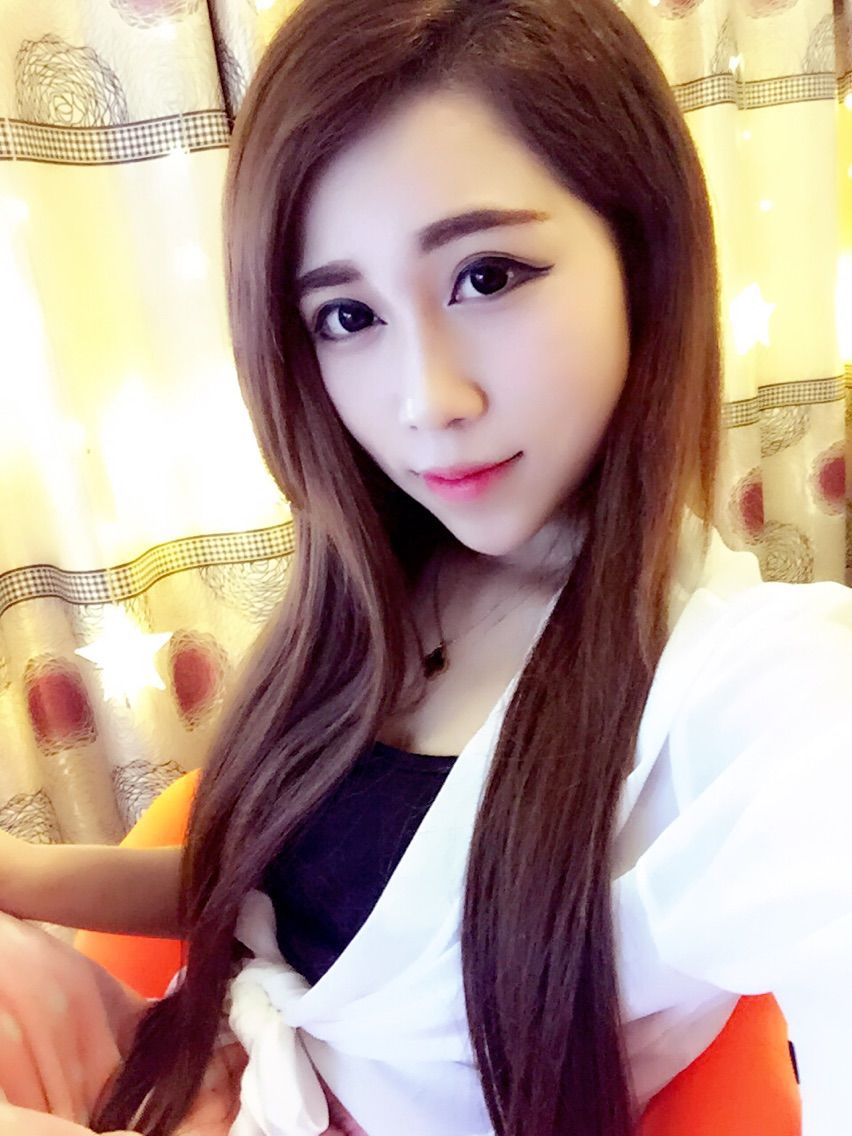 冷~语~夜主播照片