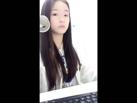 傲娇小可爱主播照片