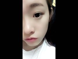 傲娇小可爱主播照片