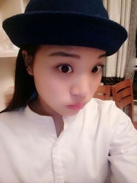 w空心菜主播照片