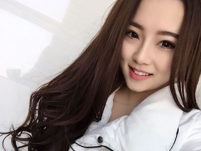大微灬Vivian的主播海报