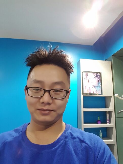 馬山論賤的主播照片
