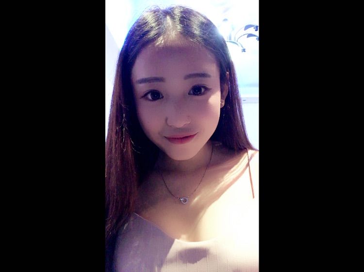小施姐姐的主播照片