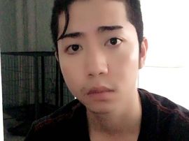 扯着嗓子唱着歌主播照片
